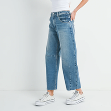  Barrel Jean with Seams