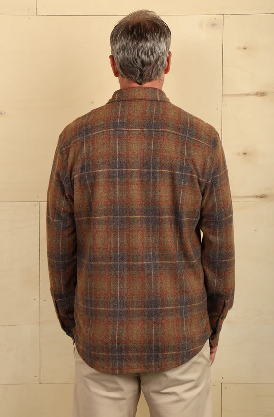 Drifter Plaid Yellowstone Collection Long Sleeve 2 Pocket Shirt