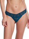 Signature Lace Low Rise Thong