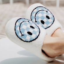  Light Blue Checkered Pattern Happy Face Slippers